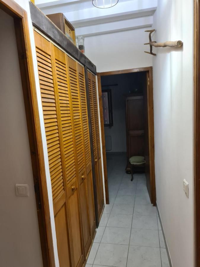 Les Oliviers Appartement Ansouis Buitenkant foto