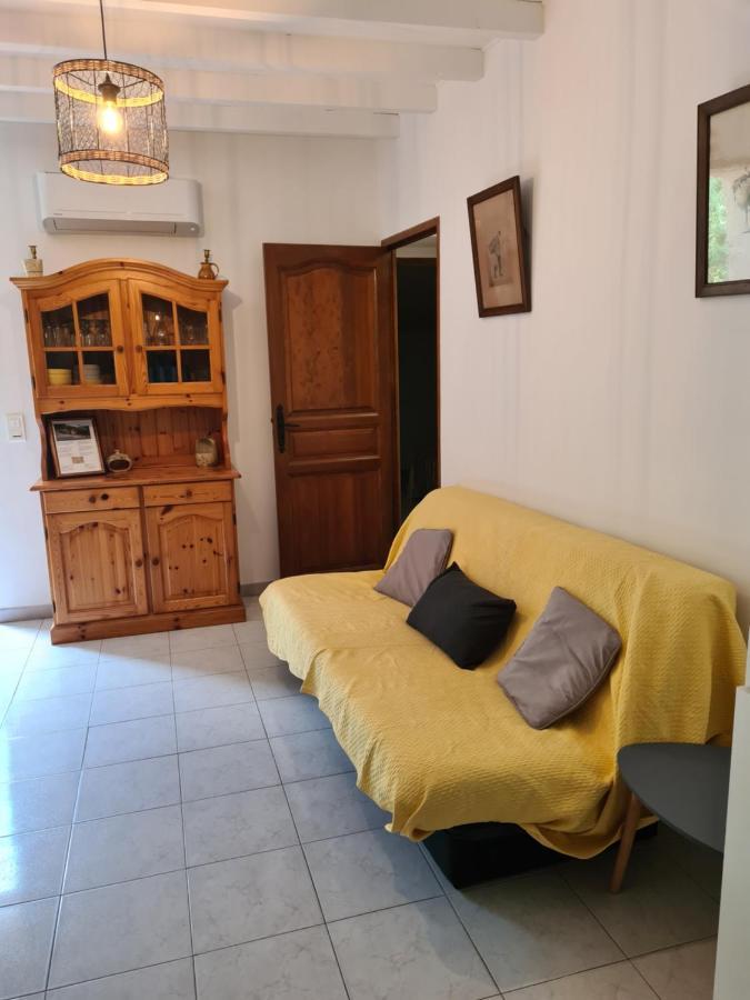 Les Oliviers Appartement Ansouis Buitenkant foto